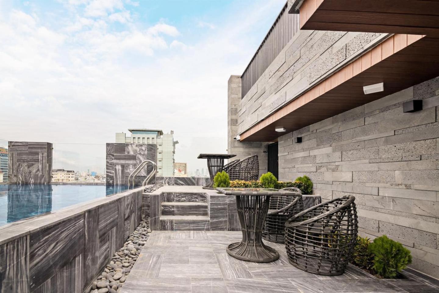 Hoang Thinh Hotel & Apartment Danang Екстериор снимка