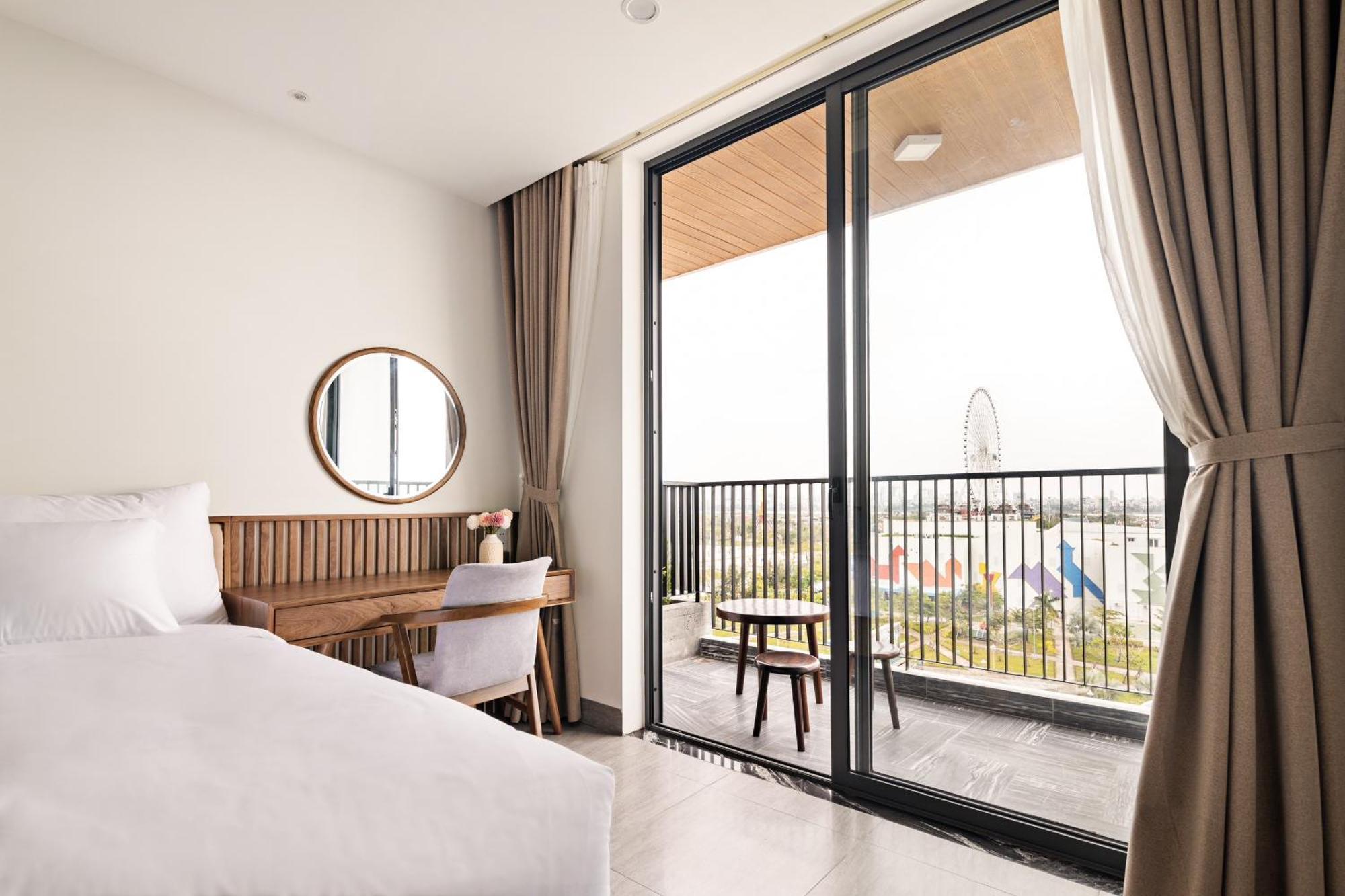 Hoang Thinh Hotel & Apartment Danang Екстериор снимка