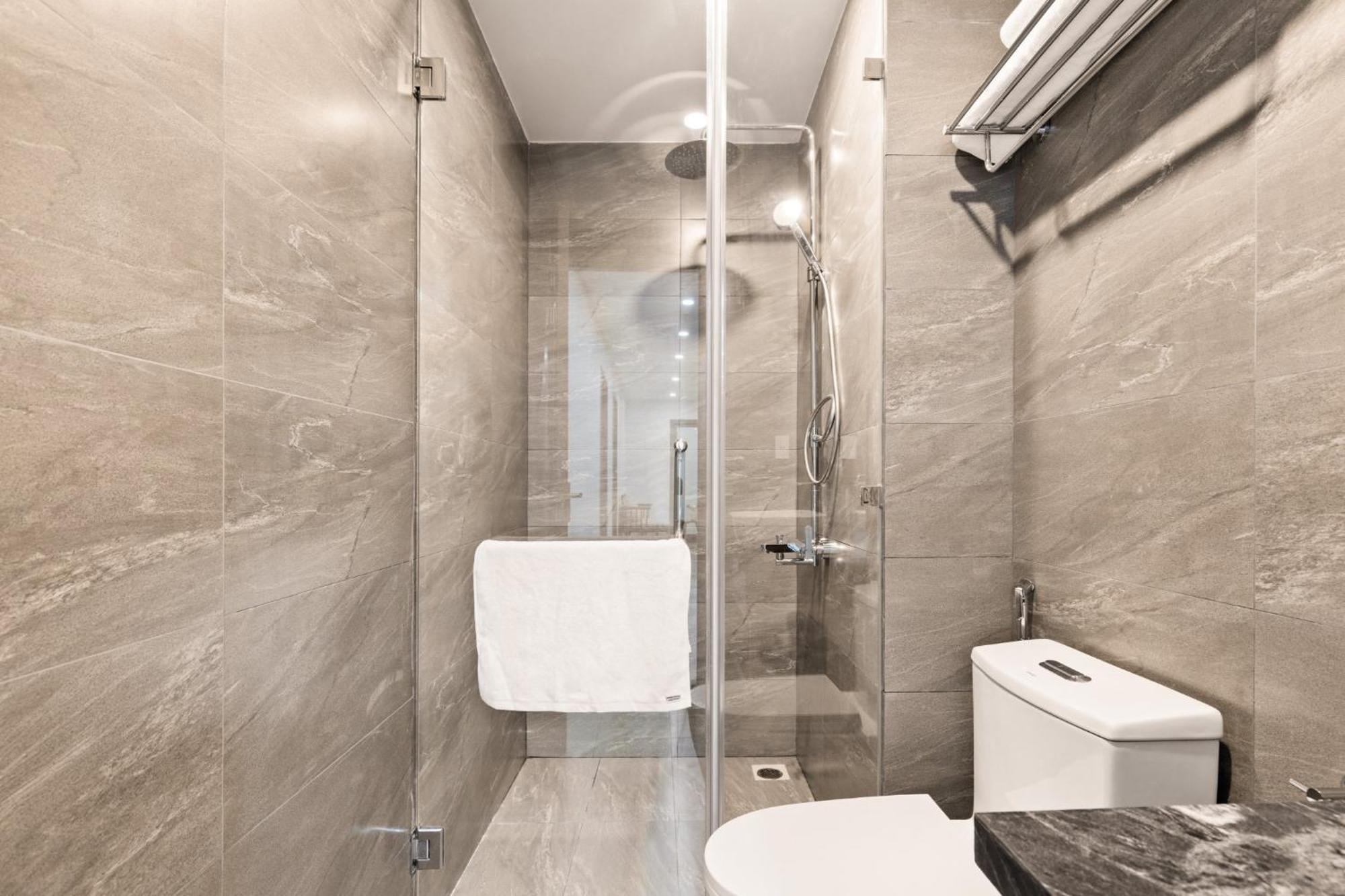 Hoang Thinh Hotel & Apartment Danang Стая снимка